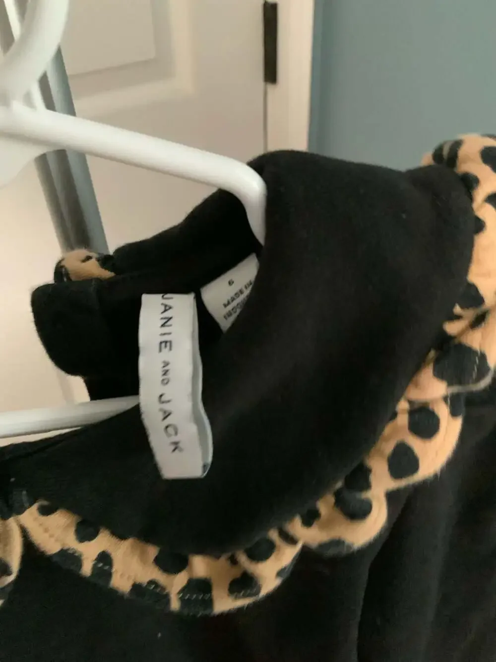 Janie and Jack Sweater Size 6 Black Leopard Peter Pan Collar